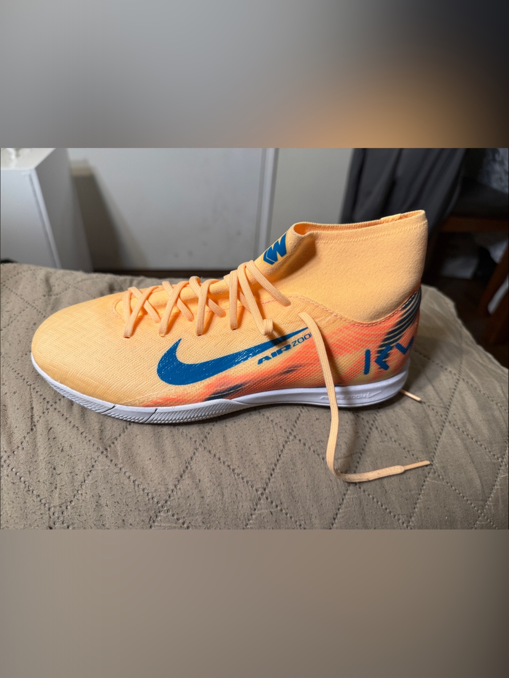 Nike ZM SUPERFLY SIZE 7 US ACADEMY KM IC FQ8334-801 Indoor Soccer Cleats (NWOT)